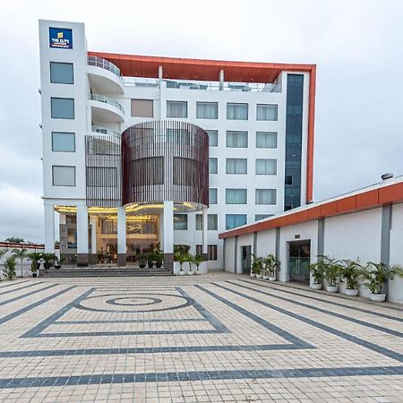 The Elite Lucknow Convention Hotel Esterno foto