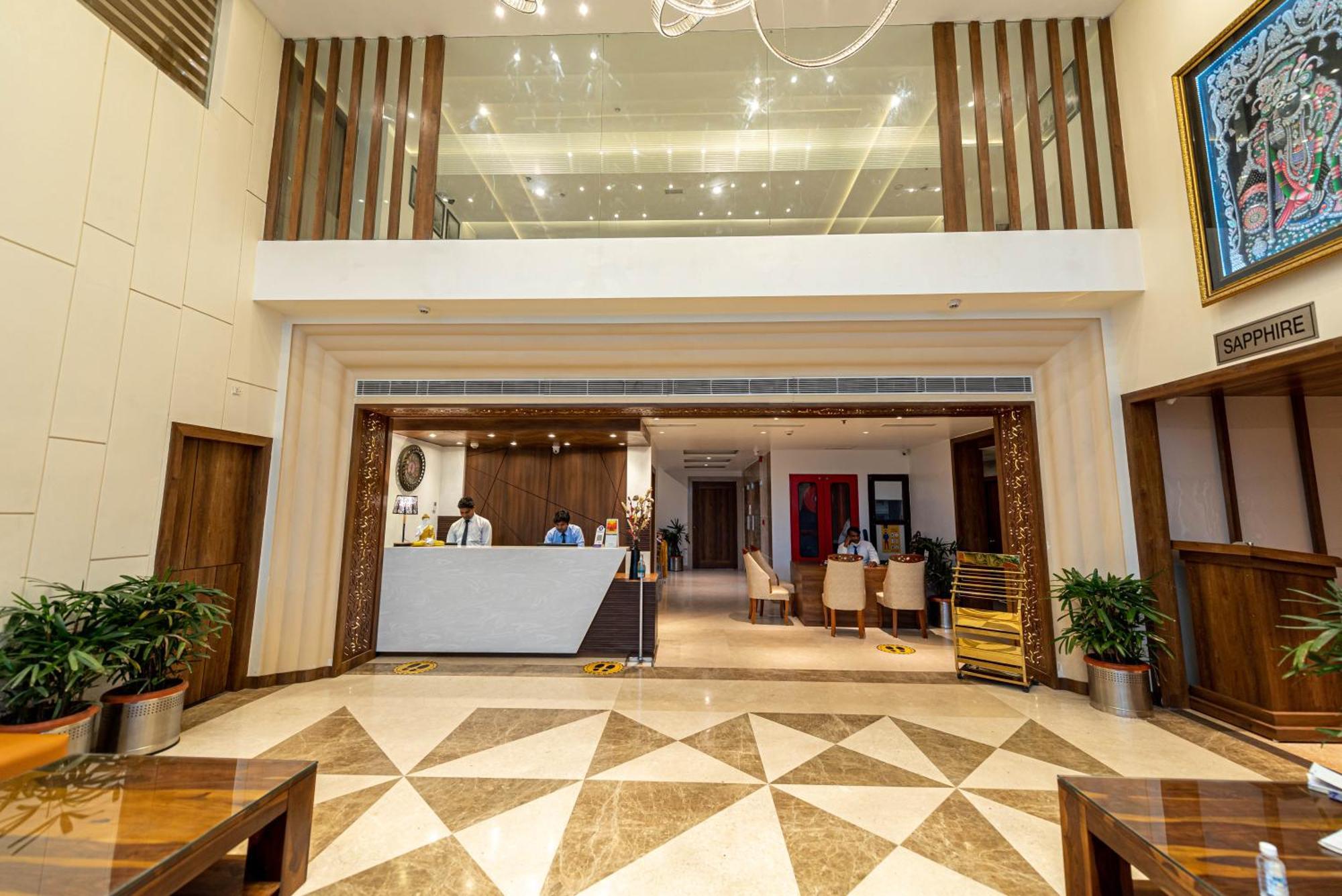 The Elite Lucknow Convention Hotel Esterno foto